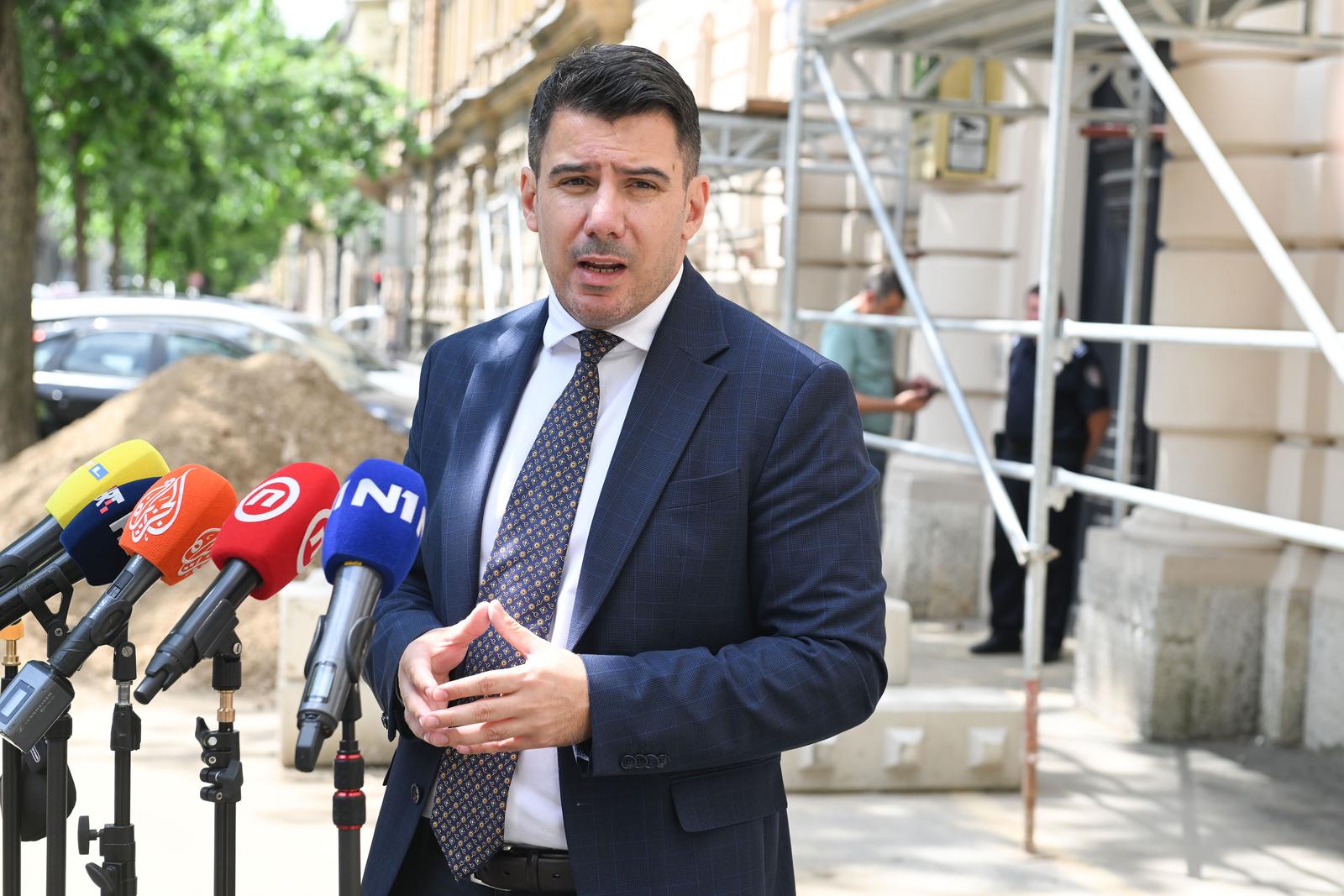 5.7.2023., Zagreb - Ispred zgrade DORH-a saborski zastupnik MOST-a Nikola Grmoja  odrzao je konferenciju za medije. Photo: Davorin Visnjic/PIXSELL