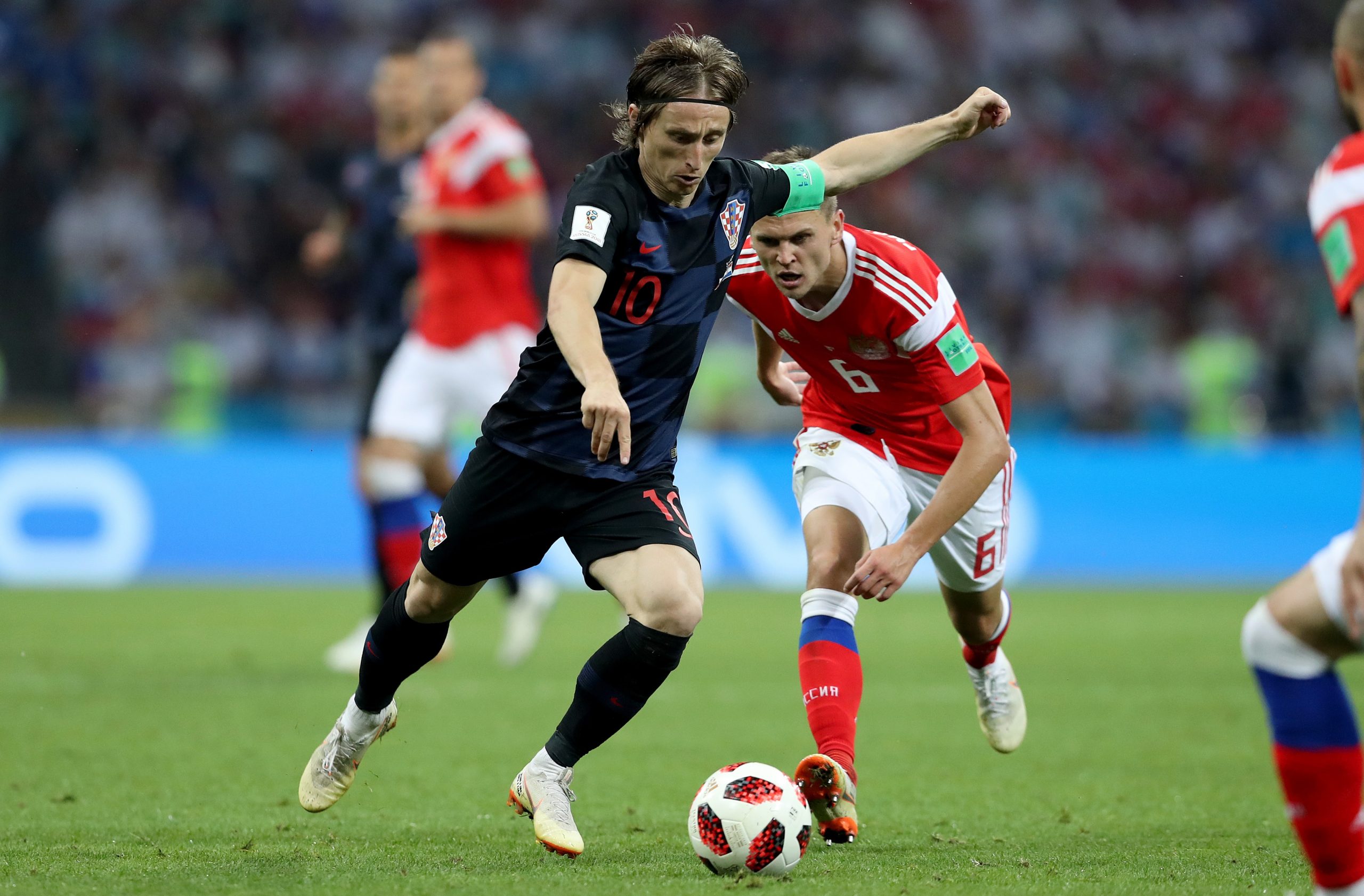 07.07.2018., stadion Fist, Soci, Rusija - Svjetsko nogometno prvenstvo 2018., cetvrtfinale, Rusija - Hrvatska. Luka Modric, Denis Cheryshev. Photo: Igor Kralj/PIXSELL