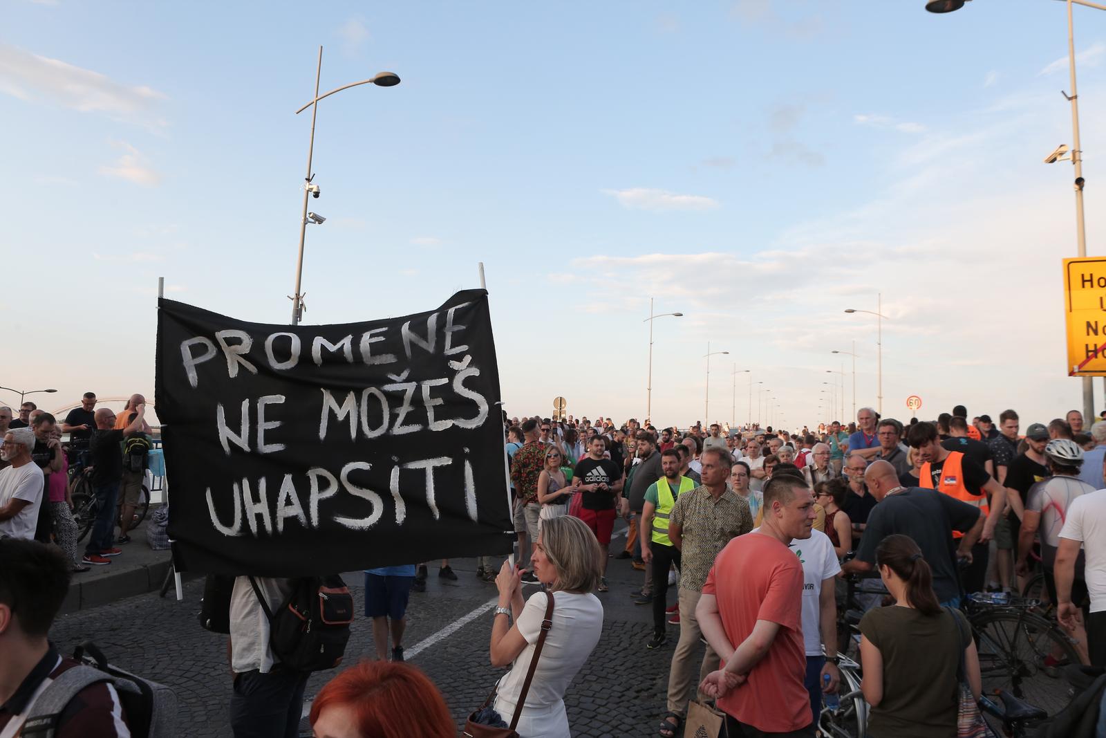 07, July, 2023, Novi Sad - A protest against violence was held in Novi Sad, and people gathered in front of the Provincial Government building and headed towards the Rainbow Bridge. Photo: Amir Hamzagic/ATAImages

07, jul, 2023, Novi Sad - Protest protiv nasilja odrzan je u Novom Sadu, a ljudi su se okupili ispred zgrade Pokrajinske vlade i krenuli ka mostu Duga.  Photo: Amir Hamzagic/ATAImages/PIXSELL