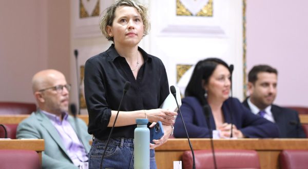 11.07.2023., Zagreb - Sabor 16. sjednicu nastavlja raspravom o konacnom prijedlogu zakona o pomorskom dobru i morskim lukama. Photo: Patrik Macek/PIXSELL