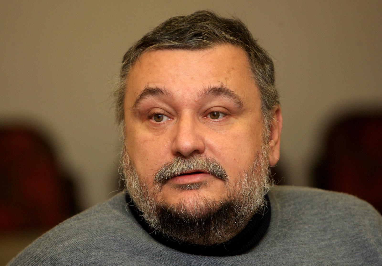 21.11.2011. Djure Dezelica, Zagreb - U leksikografskom zavodu "Miroslav Krleza" odrzan je okrugli stol na temu "Gdje je socijalna demokracija danas i sto nam u tom smislu nude izbori". Sudionici okruglog stola su bili: Branko Caratan, Davor Gjenero, Nenad Zakosek, Vilim Ribic, Ljubo Jurcic, Dragutin Lesar i Mato Lalic.r"nPhoto: Boris Scitar/PIXSELL