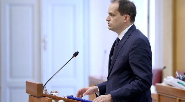 12.07.2023., Zagreb - Sabor 16. sjednicu nastavlja raspravom o prijedlogu zakona o izbornim jedinicama za izbor zastupnika u Hrvatski sabor. Photo: Patrik Macek/PIXSELL