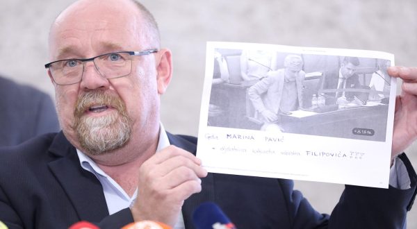 14.07.2023., Zagreb - Na konferenciji za medijeDOmivinskog pokreta odrzanoj u Saboru o aktualnim temema govorili su Davor Dretar i Daniel Spajic. Photo: Patrik Macek/PIXSELL