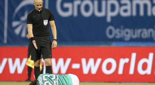 15.07.2023., stadion Maksimir, Zagreb - Susret Dinama i Hajduka u SuperSport Superkupu uvod je je novu sezonu hrvatskog nogometa. Na stadionu Maksimir prvak Hrvatske Dinamo i osvajac kup Hajduk borit ce se za prvi trofej sezone. Sudac Dario Bel, Filip Krovinovic. Photo: Matija Habljak/PIXSELL