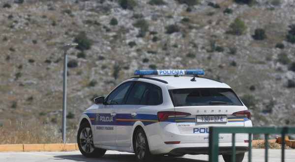 16.07.2023., Sibenik - Pozar na odlagalsitu otpada Bikarac kod Sibenika. Photo: Hrvoje Jelavic/PIXSELL