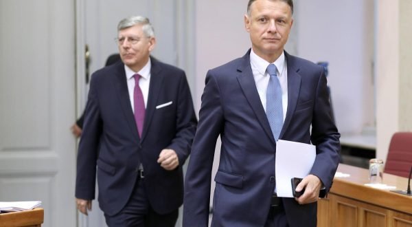 21.07.2023., Zagreb - Na zahtjev predsjednika Milanovica zastupnici su se okupili na izvanrednu sjednicu Sabora. Na dnevnom redu sjednice, koja ce trajati tri dana, su strajk sudskih namjestenika i plinska afera. Photo: Patrik Macek/PIXSELL