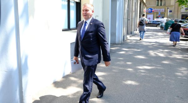 22.05.2023., Zagreb - Clanovi HDZ-a dolaze na sjednicu sireg Predsjednistva. Photo: Slaven Branislav Babic/PIXSELL