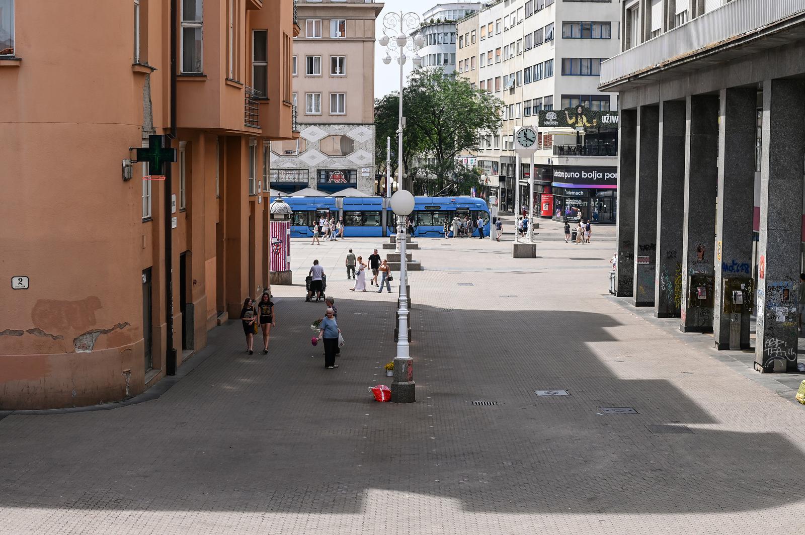 22.6.2023., Zagreb - Vrucina u praznom centru Zagreba  Photo: Zoe Sarlija/PIXSELL