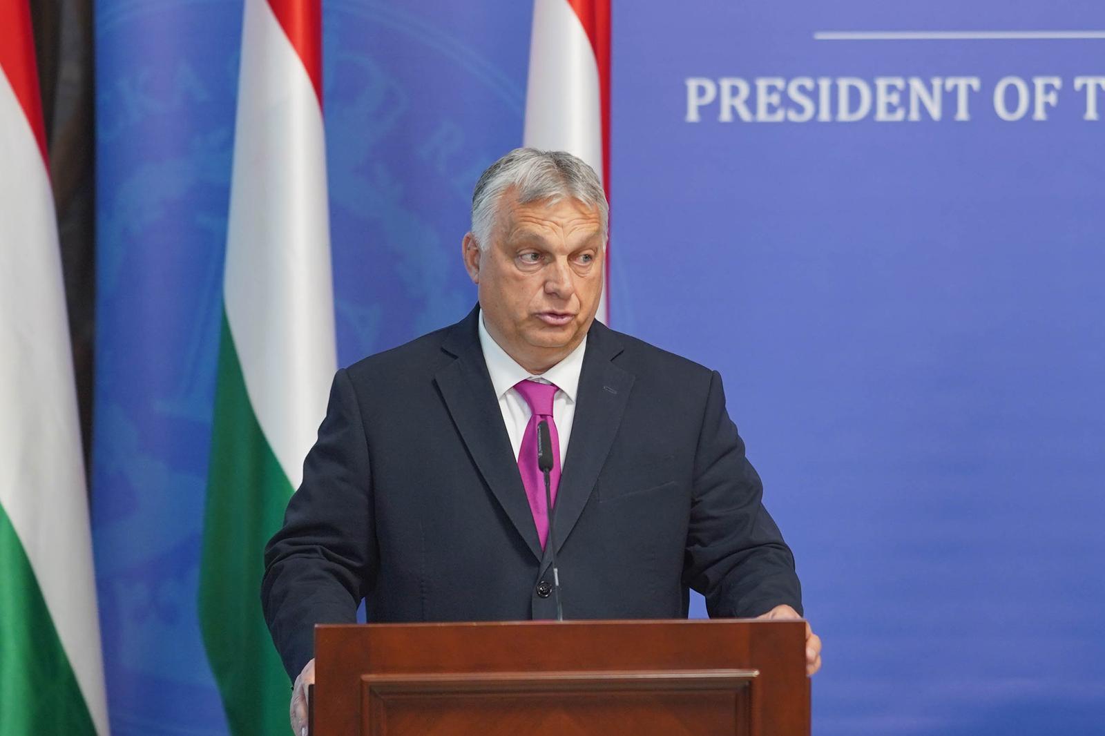 22.06.2023., Administrativni centar Vlade RS, Banjaluka (BiH) – Premijer Republike Srpske Radovan Viskovic i madjarski ministar vanjskih poslova Peter Sijarto (Peter Sziarto) potpisali su danas u Banjaluci Zajednicku izjavu o suradnji Republike Srpske i Vlade Madjarske. Nakon potpisivanja izjave, odrzana je pres konferencija na kojoj su se obratili Milorad Dodik, predsjednik RS, i Viktor Orban, premijer Madjarske.  Photo: Dejan Rakita/PIXSELL