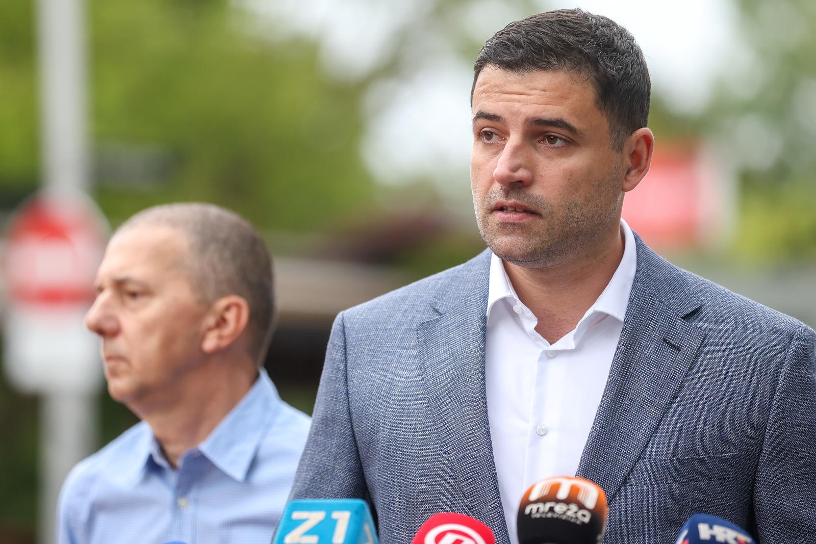 25.07.2023., Zagreb, SRC Jarun - Konferencija za medije Socijaldemokrata Grada Zagreba. Konferenciju je odrzao Davor Bernardic, predsjednik Socijaldemokrata Grada Zagreba sa suradnicima na temu: "Prijedlozi za Zagreb bez ambrozije i nove afere gradonacelnika Tomasevica".
 Photo: Igor Kralj/PIXSELL