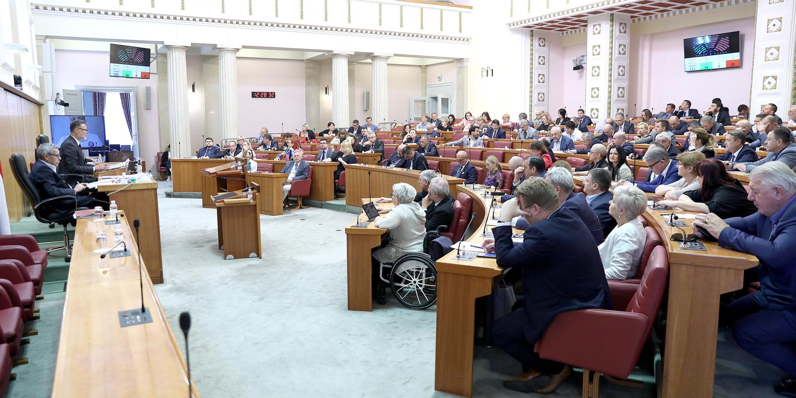 27.05.2022., Zagreb - Zastupnici glasovanjem zavrsavaju tjedni rad. Iako bi se glasovanje moglo oduziti zbog stanki i amandmana nema sumnje da ce vladajuca vecina odratiti sve kako su planirali. Photo: Patrik Macek/PIXSELL
