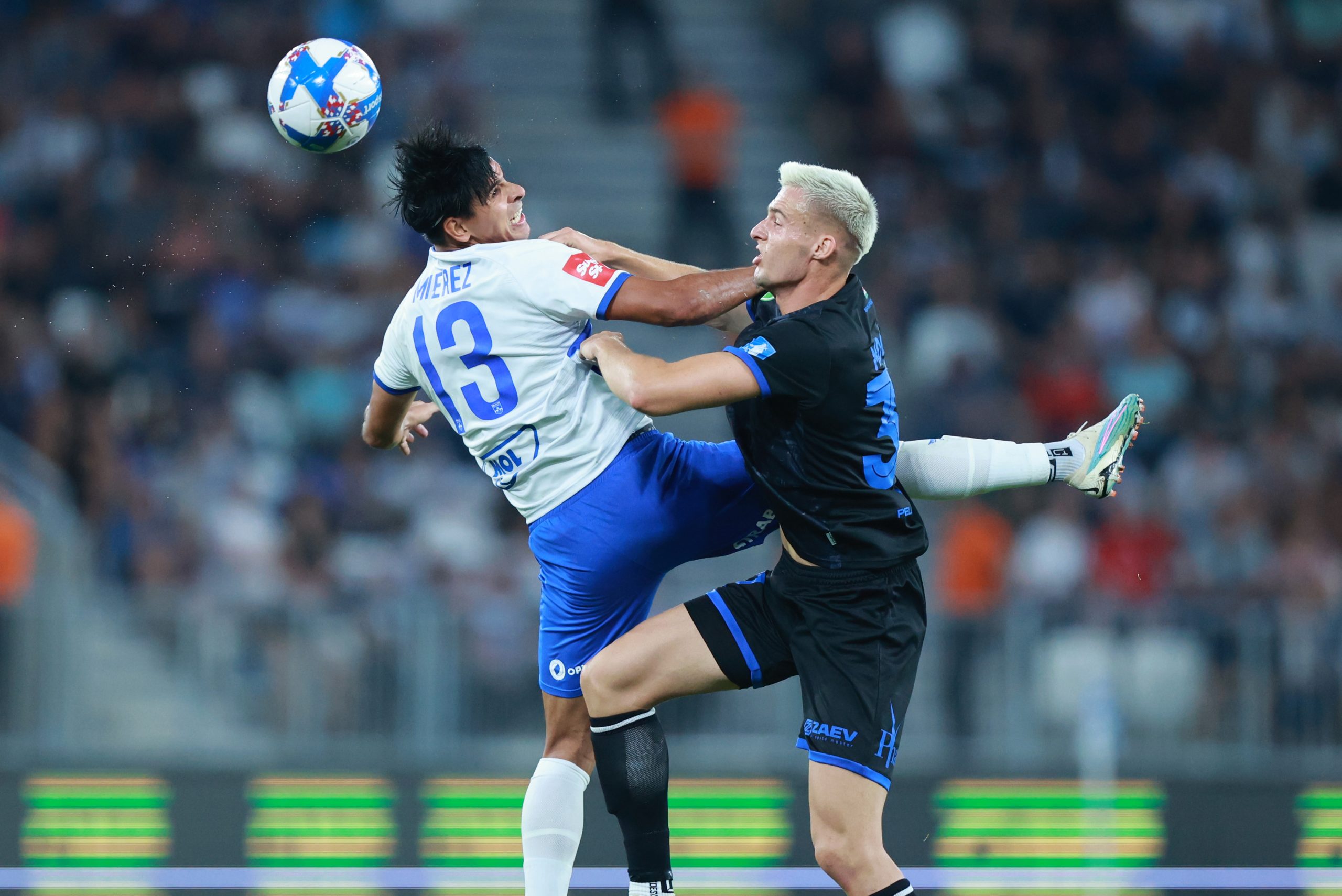 27.07.2023., Opus Arena, Osijek - Prva utakmica 2. pretkola UEFA Konferencijske lige, NK Osijek - ZTE. Ramon Mierez, Attila Mocsi Photo: Ivica Galovic/PIXSELL