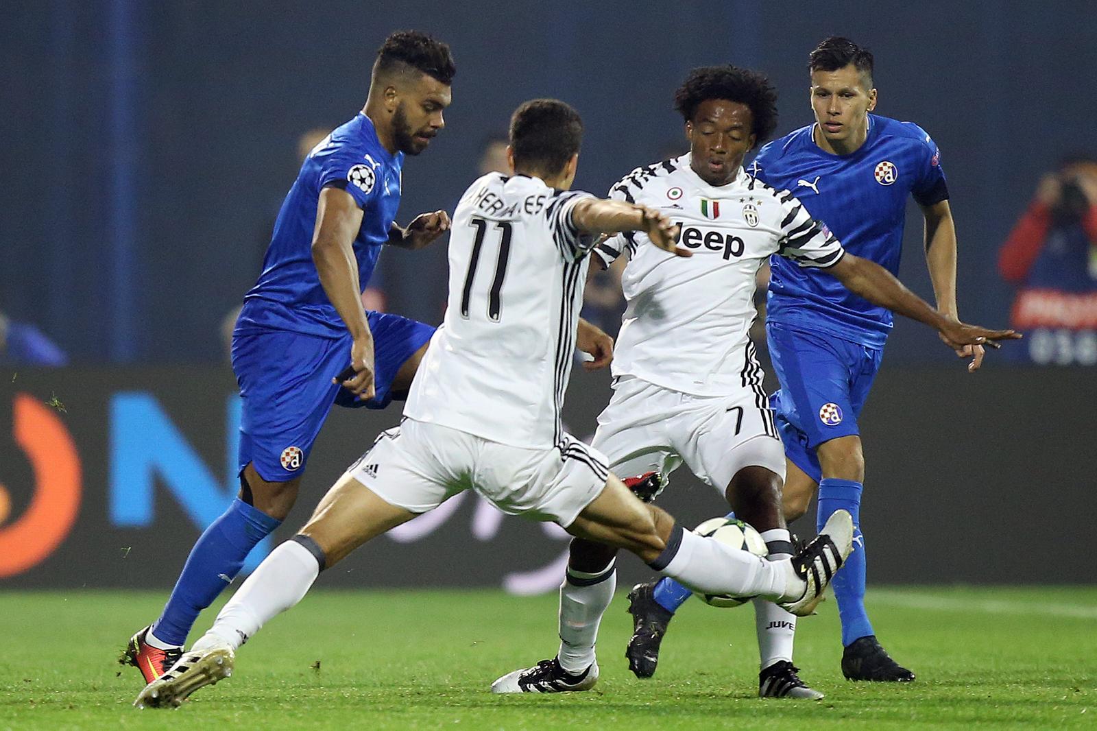 27.09.2016., stadion Maksimir, Zagreb - Liga prvaka, skupina H, 2. kolo, GNK Dinamo - Juventus FC. Juan Cuadrado."nPhoto: Goran Stanzl/PIXSELL