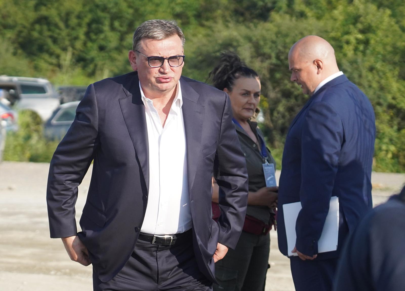 28, June, 2023, Belgrade - The President of the Republic of Serbia, Aleksandar Vucic, attended the opening ceremony of the ring road around Belgrade, section: Strazevica tunnel - Bubanj Potok interchange. Zoran Drobnjak. Photo: Antonio Ahel/ATAImages

28, jun, 2023, Beograd - Predsednik Republike Srbije Aleksandar Vucic prisustvovao je ceremoniji otvaranja obilaznice oko Beograda, deonica: tunel Strazevica - petlja Bubanj Potok. Photo: Antonio Ahel/ATAImages Photo: Antonio Ahel/PIXSELL