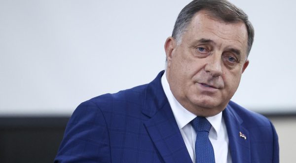 30.06.2023., Konjic, Bosna i Hercegovina - Konferencija za medije celnika stranaka nakon sastanka obavljenog jutros u Konjicu. Zavrsen je sastanak u Konjicu koji se danas odrzao izmedju politickih predstavnika stranaka Trojke i delegacija SNSD-a i HDZ BiH. Milorad Dodik Photo: Armin Durgut/PIXSELL