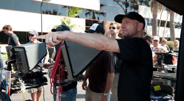 Director STEVEN SODERBERGH on the set of Warner Bros. PicturesÕ dramatic comedy ÒMAGIC MIKE,Ó a Warner Bros. Pictures release.		Photo by Claudette Barius