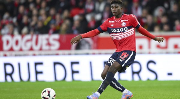 Carlos Noom Quomah Baleba LOSC FOOTBALL : Lille vs Troyes - Ligue1 - 15/01/2023 JBAutissier/Panoramic PUBLICATIONxNOTxINxFRAxITAxBEL