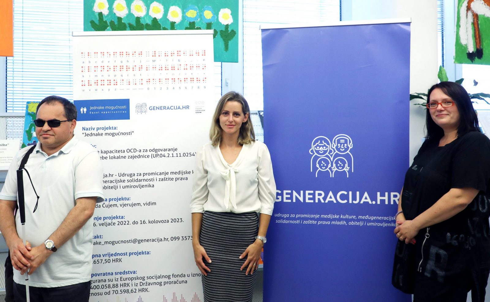 Zagreb, 10.08.2023. - U Hrvatskoj knjinici za slijepe odrana je konferencija za medije povodom uspjenog zavretka EU projekta "Jednake moguænosti". Na fotografiji osnivaè i upravitelj Zaklade  Èujem, vjerujem, vidim Mirko Hrkaè, urednica medijskih objava i glavna urednica portala Generacija.hr Maja ubariæ Mahmuljin, voditeljica projekta Daniela Klujbert-Opaèiæ. foto HINA/ Lana SLIVAR DOMINIÆ/ lsd