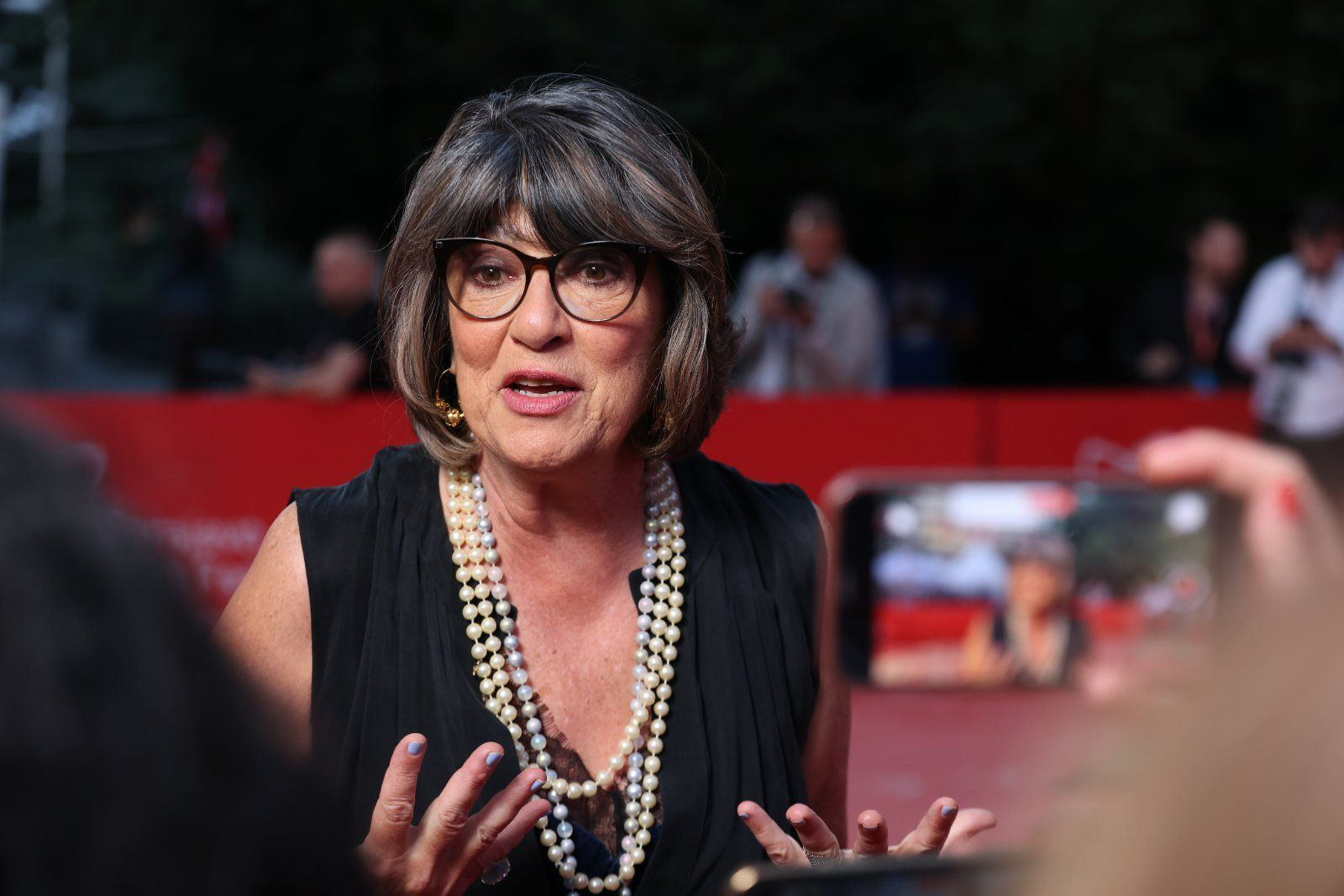 Sarajevo, 11.8.2023.- Projekcijom filma "Poljubite budućnost" hrvatskog redatelja s američkom adresom Nenada Čičin Šaina u petak je otvoren 29. Sarajevo Film Festival. Na slici Christian Amanpour. 
foto HINA/ FENA/ Amer Kajmović/ ua