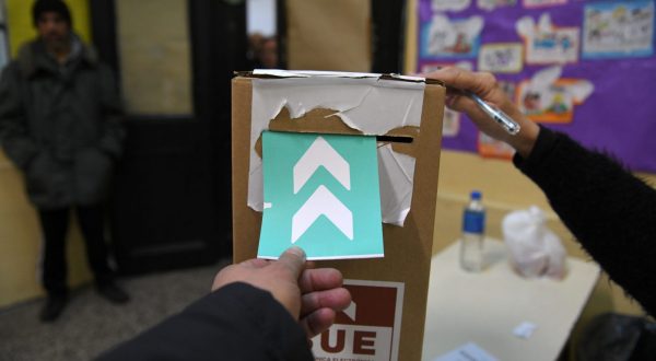 epa10799096 A citizen votes in the Primary, Open, Simultaneous and Mandatory elections (PASO), at the Normal Superior School Number 3 Bernardino Rivadavia in the San Telmo neighborhood of Buenos Aires, Argentina, 13 August 2023. Argentina is holding primary elections to choose the presidential candidates for the upcoming general elections on 22 October 2023.  EPA/ESTEBAN COLLAZO HANDOUT  HANDOUT EDITORIAL USE ONLY/NO SALES