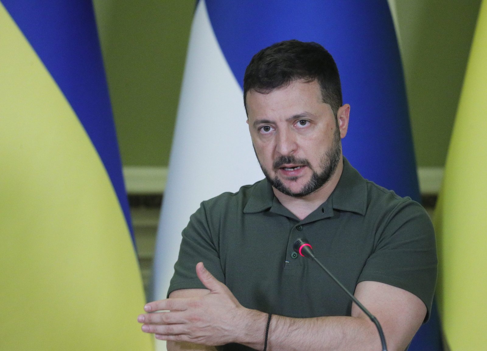 epa10815183 Ukrainian President Volodymyr Zelensky addresses a joint press conference with Finland's Prime Minister Petteri Orpo (not pictured) following their meeting in Kyiv, Ukraine, 23 August 2023. Orpo arrived in Kyiv to meet with Zelensky and top Ukrainian officials in support of the country amid the Russian invasion.  EPA/SERGEY DOLZHENKO