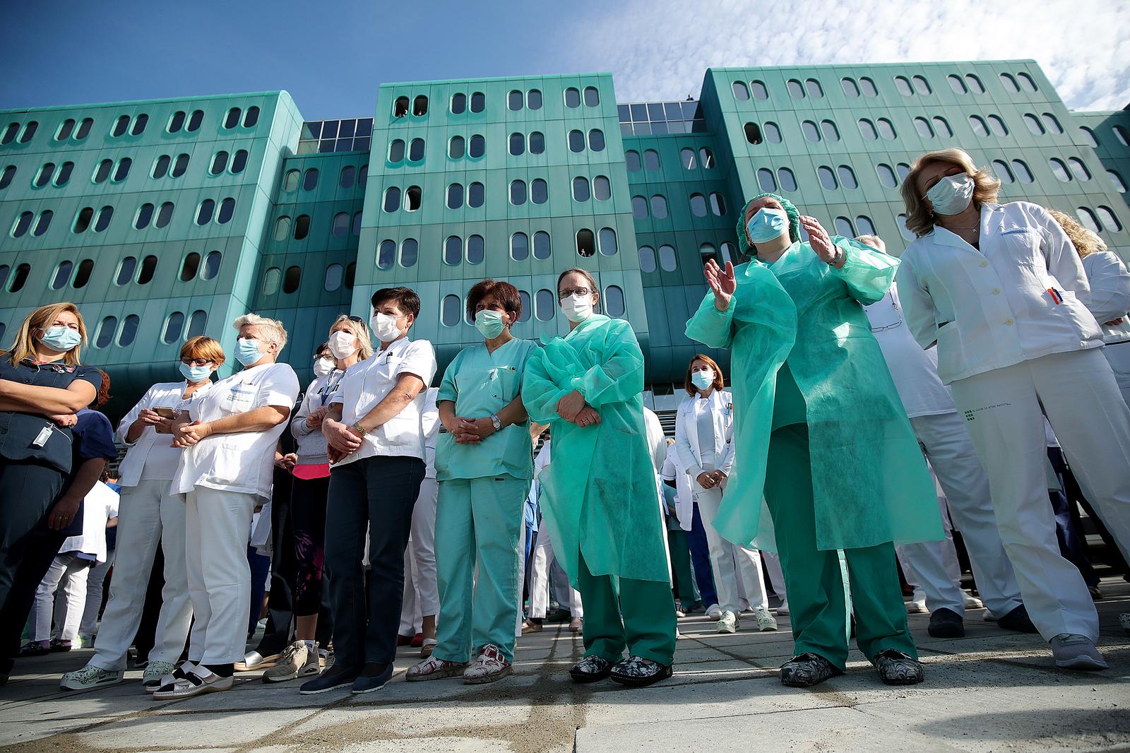3.11.2020., Zagreb - Prosvjed medicinskih djelatnika KB Dubrava. r"nPhoto: Goran Stanzl/PIXSELL