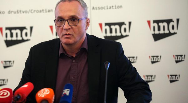 03.02.2023., Zagreb - Dan prije prosvjeda Andrea Topic i Hrvoje Zovko odrzali su u Novinarskom dom konferenciju za medje Photo: Zeljko Hladika/PIXSELL