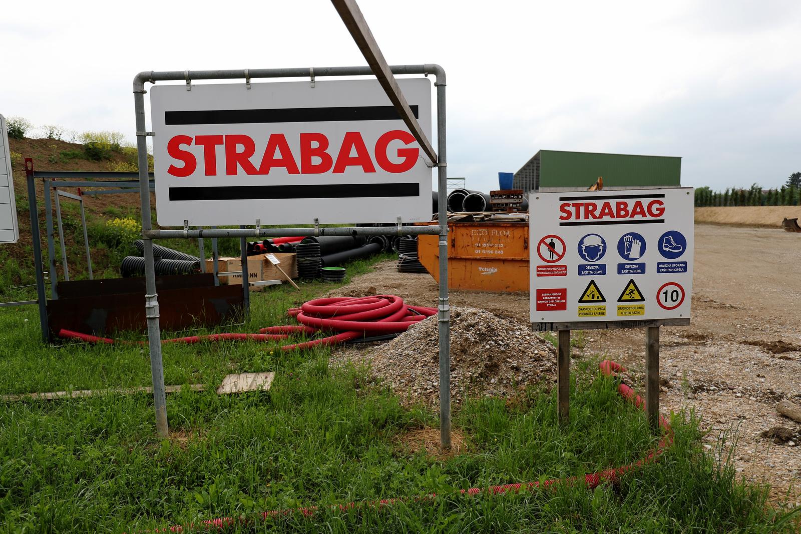 05.05.2018., Velika Gorica, Donja Lomnica - Konferencija za medije saborskog zastupnika i predsjednika Zivog zida Ivana Vilibora Sincica  ispred gradilista gdje Strabag zeli izgraditi asfaltnu bazu. rPhoto: Igor Kralj/PIXSELLr