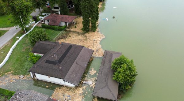 09.08.2023., Djelekovec - Pogled iz zraka na posljedice poplave u jezeru Soderica u koje se ulila rijeka Drava. Photo: Luka Stanzl/PIXSELL