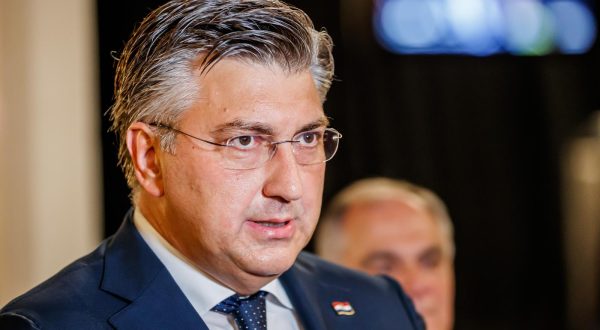 10.08.2023.; Hvar - Andrej Plenkovic dao je izjavu za medije prije sastanka s Mate Rimcom povodom izgradnje novog dijela parka koji je posvecen Hrvatskoj.  Photo: Zvonimir Barisin/PIXSELL