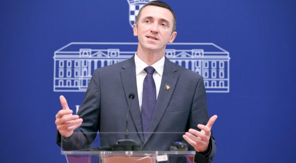 12.07.2023., Zagreb - Na konferenciji za medije odrzanoj u Saboru o temi: "Afera HEP i politika „kuglice sladoleda“ govorio je Ivan Penava. Photo: Patrik Macek/PIXSELL