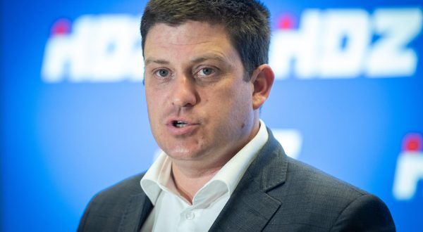 13.7.2023., Zagreb - Oleg Butkovic dao je izjavu za medije nakon sjednice sireg Predsjednistva HDZ-a. Photo: Neva Zganec/PIXSELL