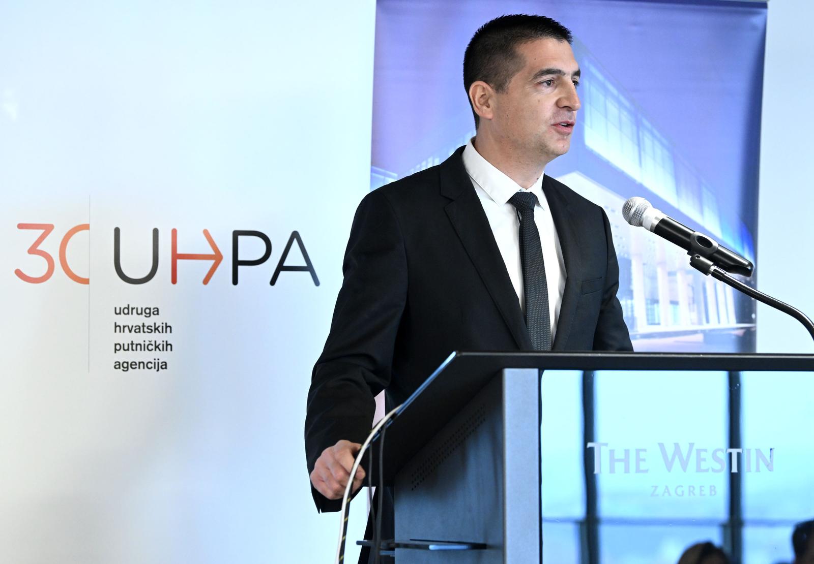 15.12.2022., Zagreb - U hotelu Westin odrzala se skupstina Udruge hrvatskih putnickih agencija UHPA, analizira rezultata ove turisticke godine te ocekivanja agencija od iduce, kao i aktivnosti udruge i trendove putovanja. Tomislav Fain, predsjednik udruge UHPA
   Photo: Marko Lukunic/PIXSELL
