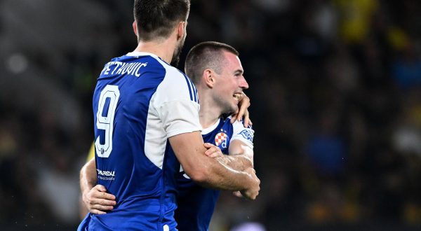 19.08.2023., Atena, Grcka - Utakmica 3. pretkola UEFA Lige prvaka, AEK - GNK Dinamo. Bogdan Mihajlicenko, Bruno Petkovic Photo: Marko Lukunic/PIXSELL