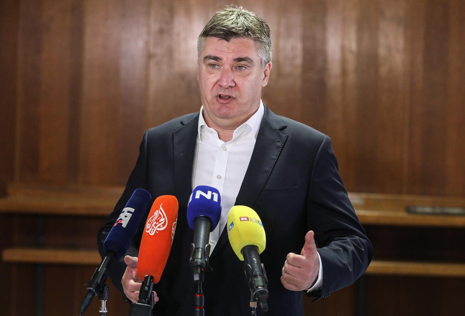 20.07.2023.,Krapinske Toplice, predsjednik Republike Zoran Milanovic sudjelovao na svecanoj sjednici Općcnskog vijeca Opcine Krapinske Toplice povodom 30. godisnjice Opcine. Nakon svecane sjednice, predsjednik Zoran Milanovic dao izajvu za medije
Photo: Robert Anic/PIXSELL      Photo: Robert Anic/PIXSELL