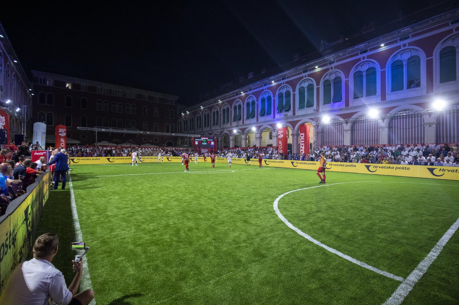 20.08.2021., Split - Revijalna nogometna utakmica sportskih zvijezda i ambasadora Sportskih igara mladih protiv djece sudionika Igara.rhttps://nacional.dev.aboutdream.io/predsjednik-hns-a-marijan-kustic-izabran-za-zamjenika-predsjednika-komisije-za-nacionalne-saveze-uefa/