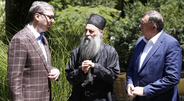 20, July, 2023, Belgrade - The President of the Republic of Serbia, Aleksandar Vucic, met with the Serbian Patriarch Porfiri and the President of the Republic of Srpska, Milorad Dodik, in Villa Mir. Aleksandar Vucic, Serbian Patriarch Porfirije, Milorad Dodik. Photo: Amir Hamzagic/ATAImages

20, jul, 2023, Beograd - Predsednik Republike Srbije Aleksandar Vucic sastao se sa Patrijarhom srpskim Porfirijem i predsednikom Republike Srpske Miloradom Dodikom, u Vili Mir. Photo: Amir Hamzagic/ATAImages Photo: M.A./ATAImages/PIXSELL