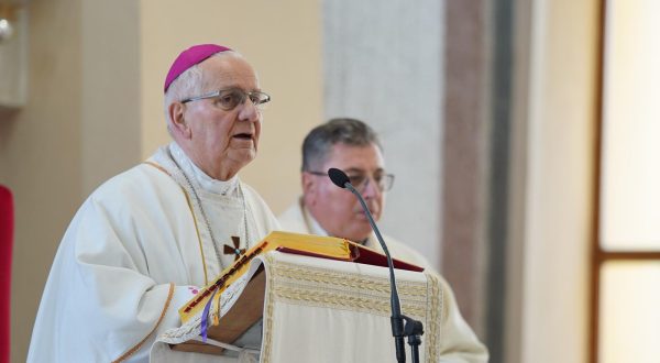 25.12.2022., Katedrala sv. Bonaventure, Banjaluka (BiH) – Biskup Komarica predvodio bozicnu misu u Katedrali sv. Bonaventure u Banjaluci.

  Photo: Dejan Rakita/PIXSELL