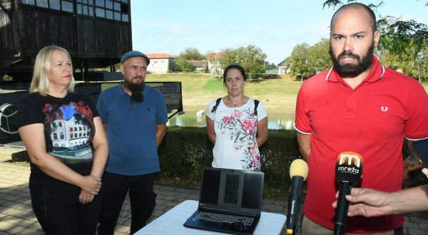 29.08.2023.,Sisak - Proslog tjedna zapocela je treca kampanja podvodnih arheoloskih istrazivanja u rijeci Kupi u Sisku s ciljem proucavanja nautickih aspekata drevne Segestike i Siscije. Nositelj istrazivanja je Gradski muzej Sisak u suradnji s tvrtkom NavArchos iz Zagreba te francuskim istrazivackim laboratorijem Centre Camille Jullian, Hrvatskim restauratorskim zavodom, Arheoloskim muzejom u Zagrebu i Ronilackim klubom Sisak. Voditelj istrazivanja je dr. sc. Anton Divic iz tvrtke NavArchos, dok francusku ekipu predvode dr. sc. Giulia Boetto i Vincent Dumas. Photo: Nikola Cutuk/PIXSELL