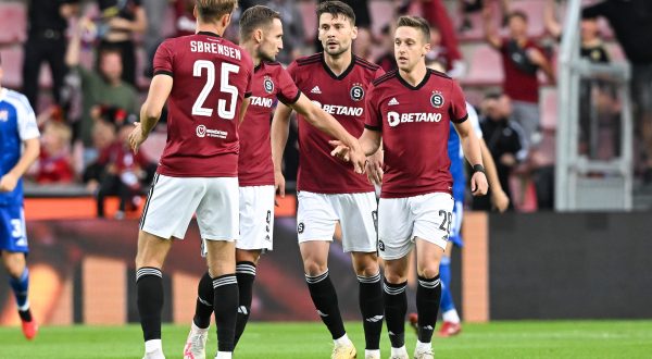 31.08.2023., stadion Letna, Prag, Ceska - Uzvratna utakmica play-offa UEFA Europske lige, Sparta Prag - GNK Dinamo Zagreb. Nogometasi Sparte slave pogodak za 1:0. Tomas Wiesner Photo: Marko Lukunic/PIXSELL