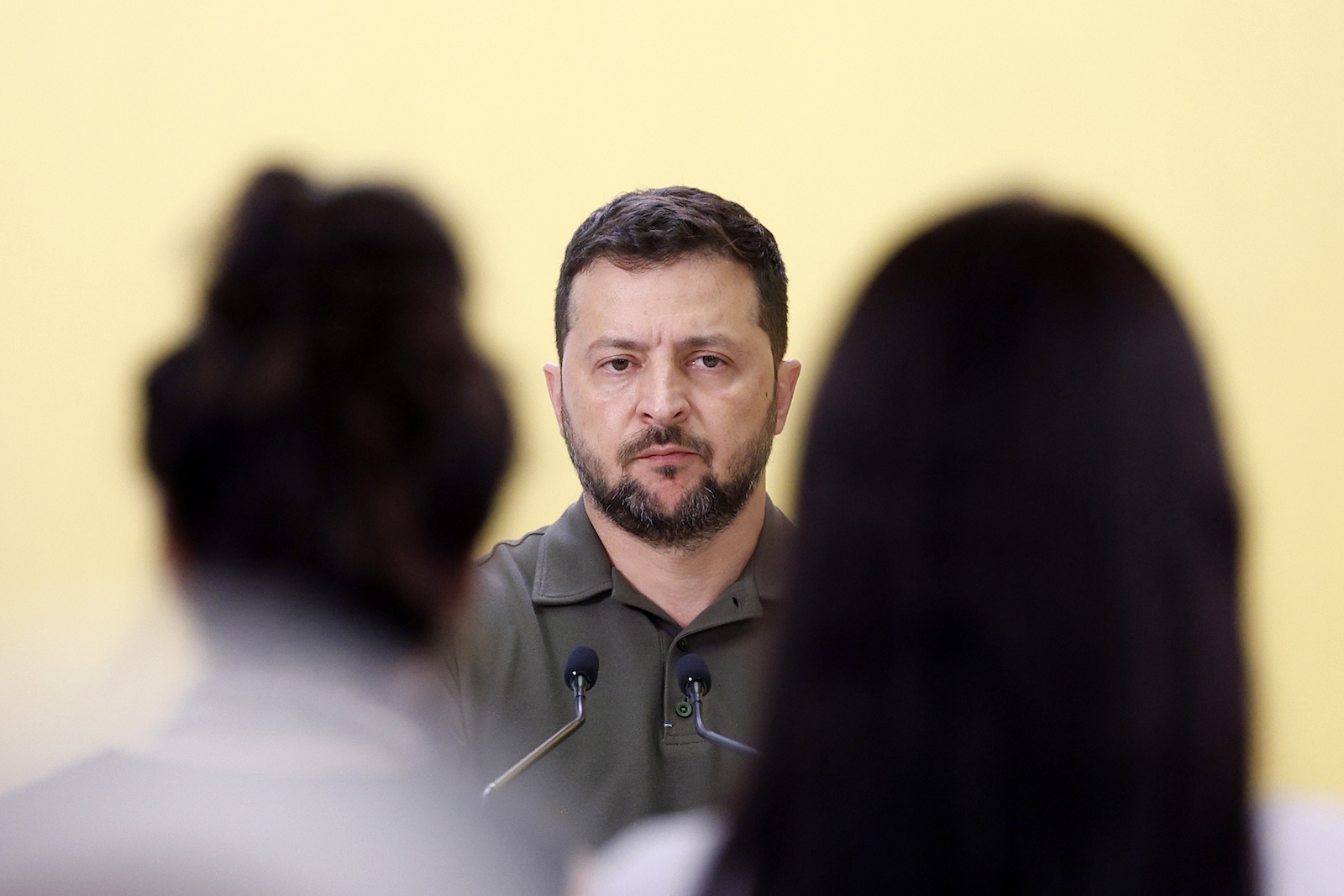 epa10815746 A handout photo made available by the Office of the President of Porgtugal shows Ukraine's President Volodymyr Zelensky addressing a press conference during the opening ceremony of the Crimea Platform Summit in Kyiv, Ukraine, 23 August 2023.  EPA/MIGUEL FIGUEIREDO LOPES/PRESIDENCIA DA REPUBLICA HANDOUT  HANDOUT EDITORIAL USE ONLY/NO SALES