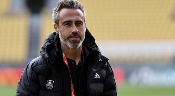 epa10842145 (FILE) - Spanish team coach Jorge Vilda inspects the pitcch ahead of the FIFA Women's World Cup at the Wellington Regional Stadium in Wellington, New Zealand, 20 July 2023 (reissued 05 September 2023). Spanish football federation RFEF has dismissed Jorge Vilda as the women's national team's head coach and technical director, according to a statement by the RFEF published on 05 September 2023.  EPA/RITCHIE B. TONGO
