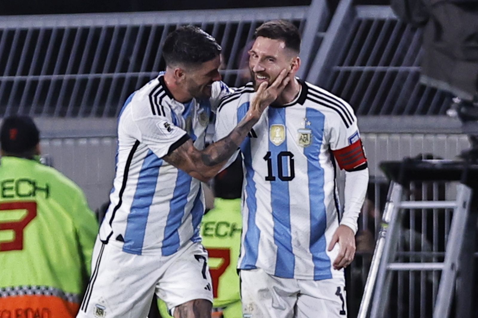 epa10847412 Lionel Messi (R) of Argentina celebrates with Rodrigo De Paul after scoring during the FIFA 2026 World Cup Conmebol qualifier soccer match between between Argentina and Ecuador at Mas Monumental stadium in Buenos Aires, Argentina, 07 September 2023.  EPA/Juan Ignacio Roncoroni