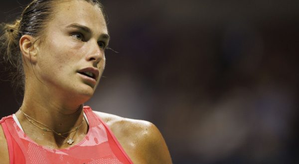 epa10847504 Aryna Sabalenka of Belarus reacts to losing a point to Madison Keys of the United States in their semifinal round match at the US Open Tennis Championships at the USTA National Tennis Center in Flushing Meadows, New York, USA, 07 September 2023. The US Open runs from 28 August through 10 September.  EPA/CJ GUNTHER
