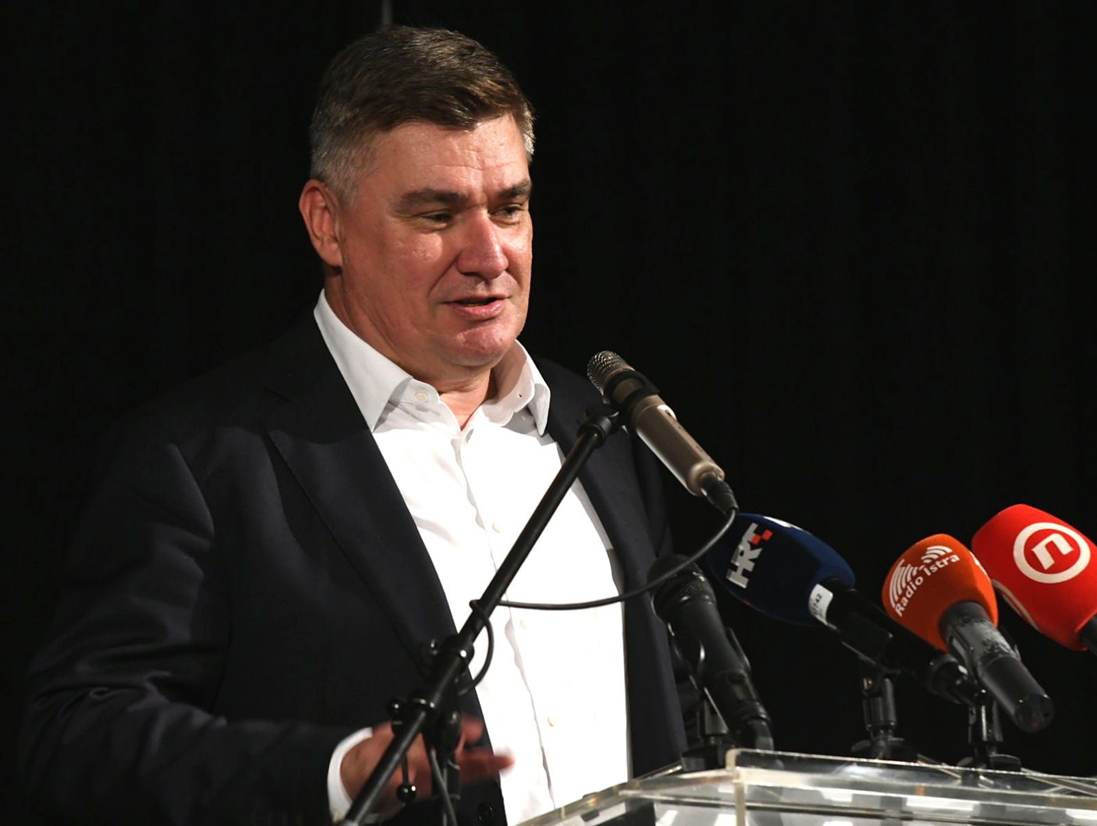 Buzet, 08.09.2023. - Predsjednik Republike Zoran Milanović sudjelovao je na svečanoj sjednici buzetskoga Gradskog vijeća u povodu Dana grada. Na fotografiji Zoran Milanović.
foto HINA/ Daniel SPONZA/ ml