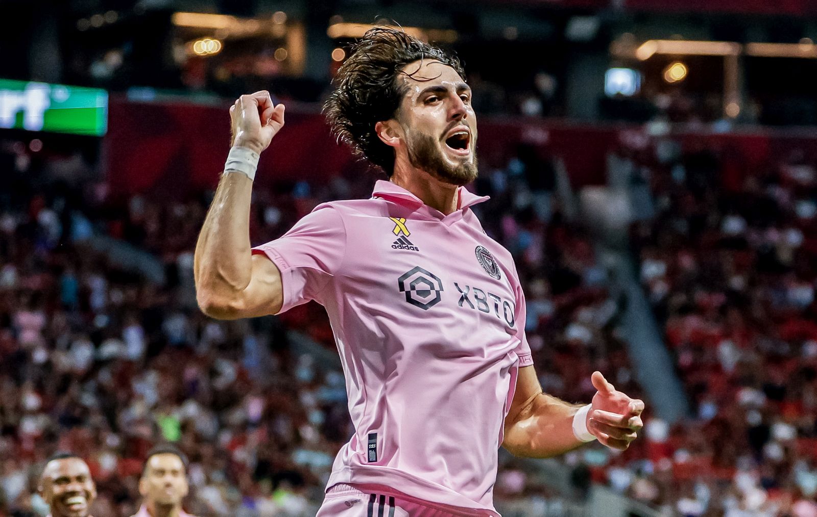 epa10865549 Inter Miami forward Leonardo Campana reacts after scoring a goal against the Atlanta United during the first half of a MLS soccer match between Inter Miami CF and Atlanta United FC at Mercedes Benz Stadium in Atlanta, Georgia, USA, 16 September 2023.  EPA/ERIK S. LESSER