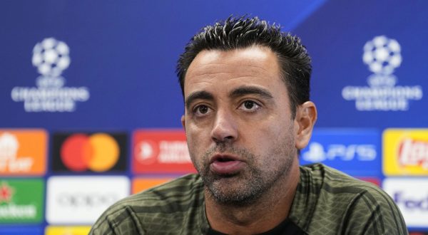 epa10867880 FC Barcelona's head coach Xavi Hernandez attends a press conference in Barcelona, Spain, 18 September 2023. FC Barcelona faces Royal Antwerp on 19 September in a UEFA Champions League match.  EPA/Alejandro Garcia