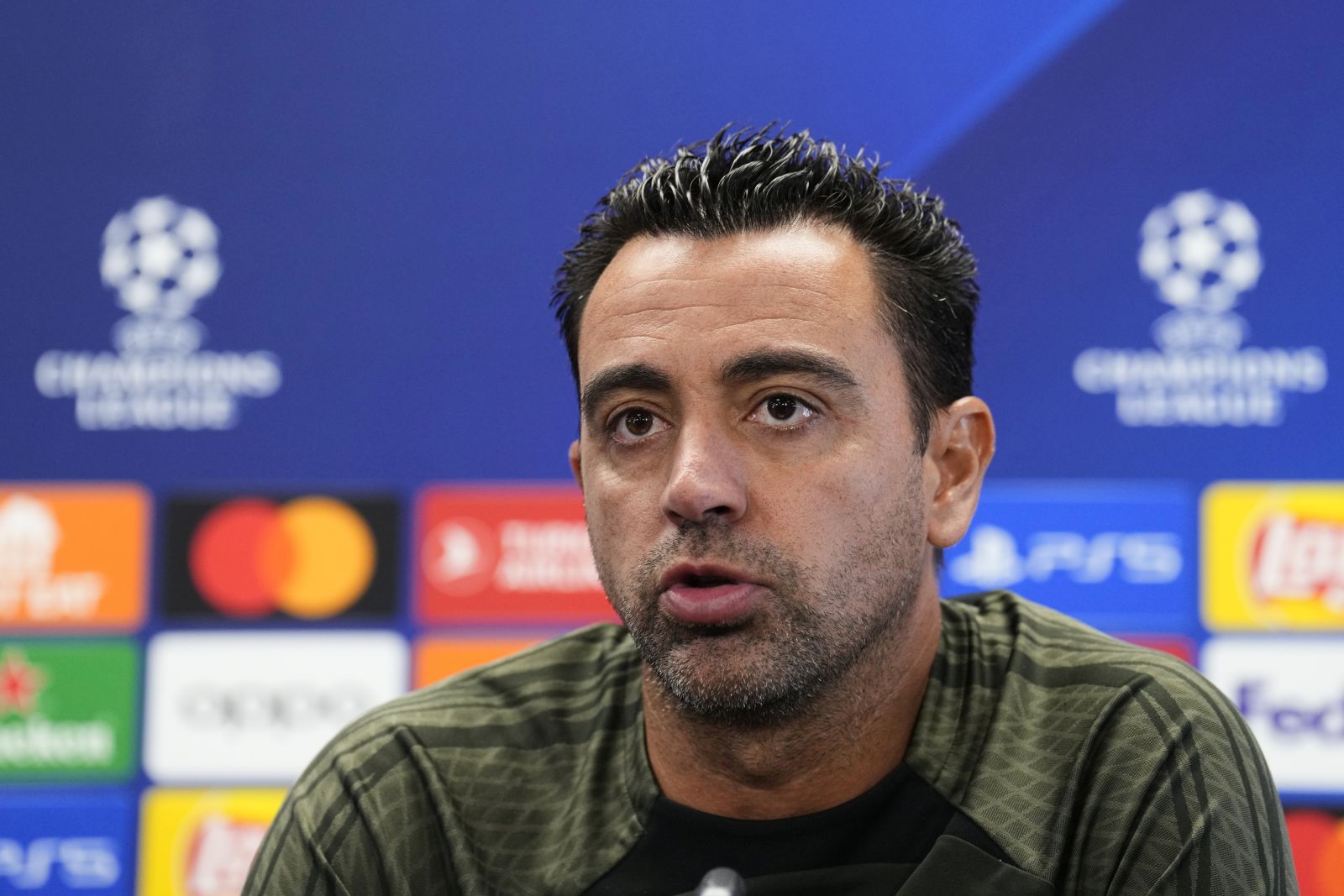 epa10867880 FC Barcelona's head coach Xavi Hernandez attends a press conference in Barcelona, Spain, 18 September 2023. FC Barcelona faces Royal Antwerp on 19 September in a UEFA Champions League match.  EPA/Alejandro Garcia
