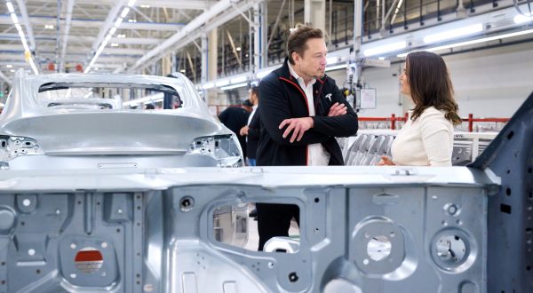 epa10883380 A handout photo made available by the Hungarian Presidentâ€™s Press Office shows Hungarian President Katalin Novak and founder and CEO of Tesla, Inc. Elon Musk tour the recently inaugurated Tesla plant Gigafactory Texas in Austin, Texas, USA, 25 September 2023 (issued 26 September 2023). Novak is on a week-long visit in the United States.  EPA/Gyula Bartos HANDOUT HANDOUT - EDITORIAL USE ONLY - NO SALES HANDOUT EDITORIAL USE ONLY/NO SALES