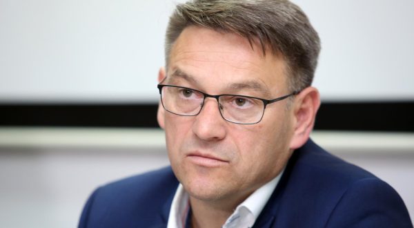 02.12.2019., Solin - U Gradskoj vijecnici odrzana je konferencija za medije uoci Adventa u Solinu. Gradonacelnik Dalibor Nincevic. Photo: Miranda Cikotic/PIXSELL
